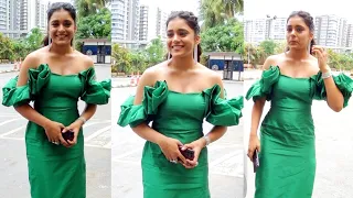 Sumbul Touqeer Khan Looking Gorgeous In Green Outfit Arrive At International Iconic Awards 2023 PC