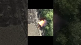 Ukraine drops bomb by drone on Russian tank #shorts