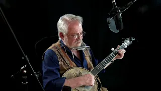 Lily, Rosemary and the Jack of Hearts - A Bob Dylan song - performed with banjo by Marc Nerenberg