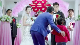 Little girl exposes her father's mistress in public to stop the wedding