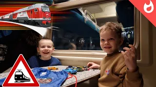 Train ride with friends to Moscow / Double-decker train inside