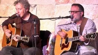 ברי סחרוף ואהוד בנאי - "עיר מקלט" - הופעה חיה ב'המקום' HD