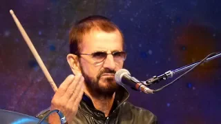 Ringo Starr - I Wanna Be Your Man / Hold The Line [Live at Stadtpark, Hamburg - 11-06-2018]