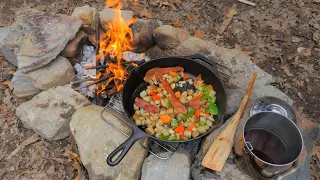 Bushcraft Breakfast Cast Iron Cooking: Potatoes, Bacon & Ramps