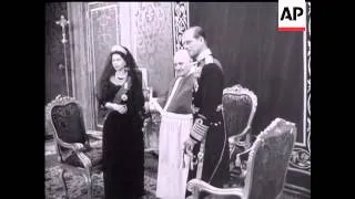 QUEEN AT THE VATICAN - NO SOUND