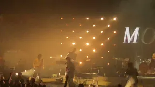 Arctic Monkeys - I Bet That You Look Good On The Dancefloor LIVE (Royal Albert Hall, LONDON 7/6/18)