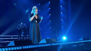 Let Me Down - Kelly Clarkson (Vegas residency) - 8/12/2023