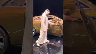 Dubai ka King Rashid Shaikh💪😎 bilasa how habibi buy cars #viral #dubai #cars #mercedes #habibi