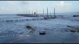 Durban beach closed due to high waves