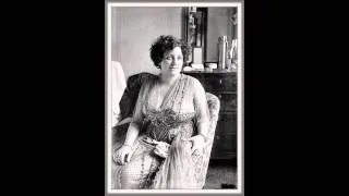 Soprano CLAUDIA MUZIO - Adriana Lecouvreur  "Poveri fiori"  (1935)