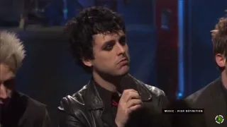 Billie Joe Armstrong Farts During Interview On Wake Me Up When September Ends