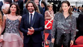 Dimitri Rassam: Bouleversé devant Charlotte Casiraghi, lors de belle retrouvaille familiale à Cannes
