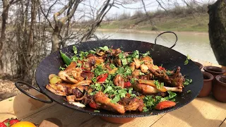 Азербайджанский садж из курицы на костре (Azerbaijan saj from chicken)