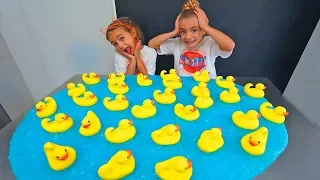 Slime gigante con patos de goma!! By Las Ratitas SaneuB