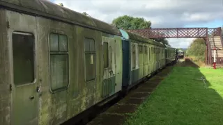 Class 108 DMU Restoration: The Cleaning! | Poulton & Wyre Railway