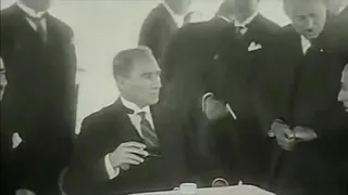 Atatürk'ün Sevdiği Şarkılar - Bir Fırtına Tuttu Bizi