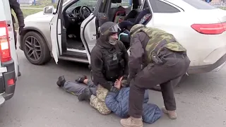 РАБОТАЕТ СОБР задержание мошенников оперативная съёмка POLICE SPECIAL FORCES