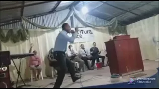 Testimonio Dios sana una mujer de sida - Pastor David Meriño