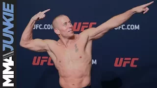 UFC 217 official weigh-in highlight