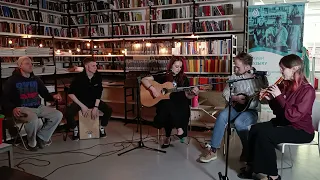 Ева Кирсанова 'И оставляя свой страх позади...' cover The Delirium Квартирник у Брата 04.05.24 17:21