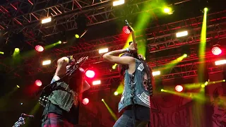 BLACK LABEL SOCIETY - Duel guitaristes BLS - LIVE @ "Guitare en Scène" le 13/07/2022