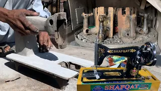 Sewing Machine Restoration in Factory || How Rusty Sewing Machine are Rebuild