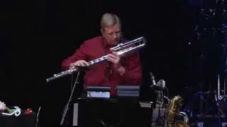 30 Woodwind Instruments played by One Player in a Single Composition!