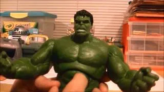 Marvel's Avengers Gamma Strike Hulk Action Figure Review