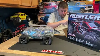 New @Traxxas Rustler 4X4 With BL-2s BrushlessPower System unbox and first drive