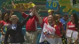 Chestnut and Sudo win at Nathan's hot dog eating contest