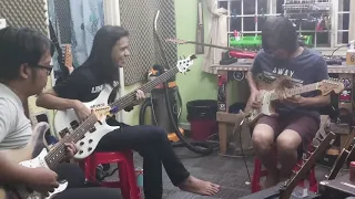 Guitaris vs bassis