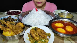 EATING SHOW- Egg Curry, Ilish Paturi, Chicken Kosha, Dal, BeetAloo bhaja, Salad *MUKBANG SHOW*