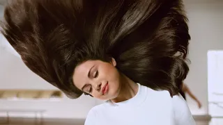 Селена Гомес в рекламе Pantene (КЗ Версия)