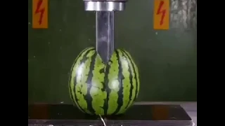 Hydraulic Press Best 🆚 Watermelon 🍉 😮