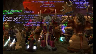 Turtle wow - Tauren Warrior Off tanking MC Pug!