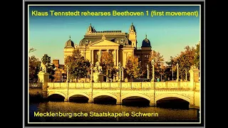 Klaus Tennstedt rehearses Beethoven symphony no. 1 in C major (first movement)