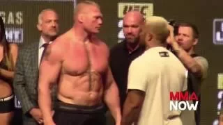 Brock Lesnar vs Mark Hunt UFC 200 Weigh-in