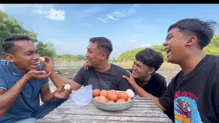 BUKAN HANYA MUKBANG TELUR MATANG SATU PETI ! - Mentah pun iya 🤤😍🔥🤯