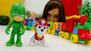 Guardería Infantil - Los PJ Masks construyen el tren