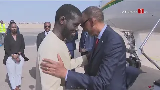 Accueilli par le Président Diomaye, découvrez l'arrivée du président rwandais Paul Kagame
