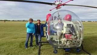 Bell 47 Helicopter Classic Ride!