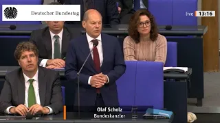 Bundeskanzler Scholz: Wir müssen uns unterhaken