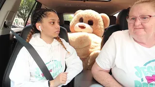 HUMAN SIZE “MOVING” BEAR 🐻 PRANK ON MY MOM😂 (gets violent)