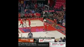 Terrence Shannon Jr. Drops Back-to-Back Triples on Syracuse | Illinois Basketball