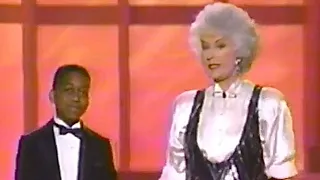 Golden Girls Bea Arthur and Jaleel White do the "Urkel" dance on the American Comedy Awards in 1991.