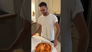 CRAZY PIZZA HACK 😳 #shorts