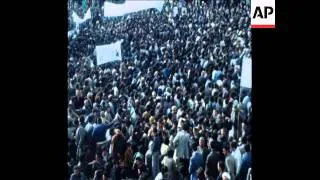 SYND 6 1 79 DEMONSTRATION AGAINST THE SHAH OF IRAN IN THE HOLY CITY OF QOM