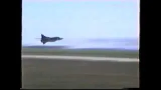 009 decolare evolutie 2 low pass MiG23 243 Bobocu 1990