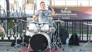 Queen - We Will Rock You - Drum Cover - Live  - Daniel Varfolomeyev