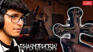 Pro Ghost Buster Hunting Bhoots in Phasmophobia🛑